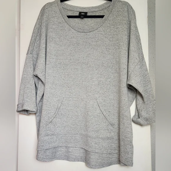 Mossimo, heather gray pullover shirt. - Picture 1 of 2